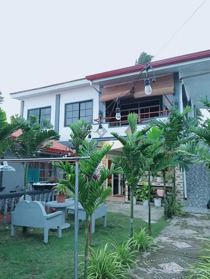 Zia Homestay Burgos  Exterior photo